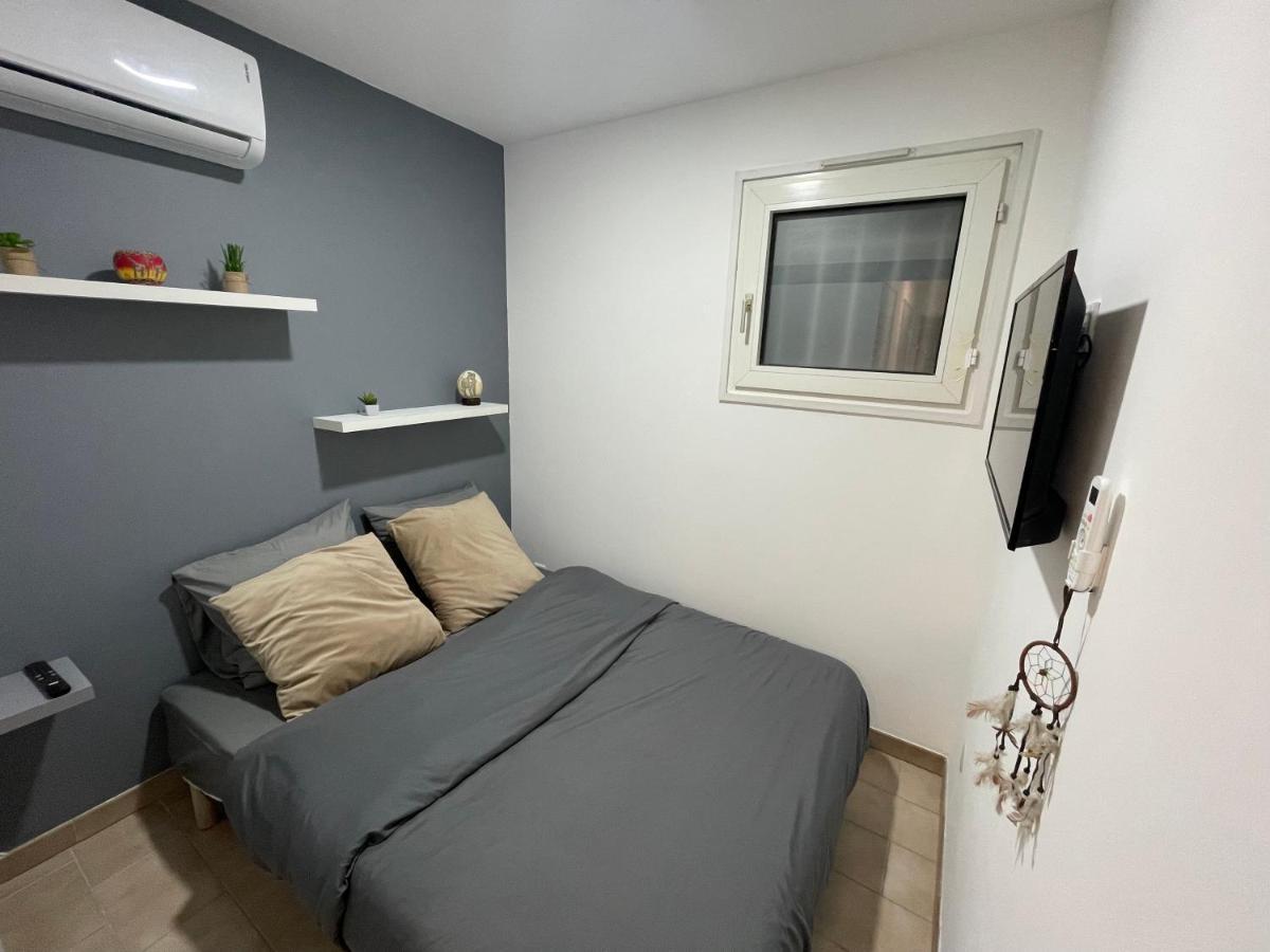 2 Pieces Climatise-Wifi / 4 Voyageurs / Boxe Prive / 2 Piscines / 2 Tennis / Petanque / Pingpong Антиб Экстерьер фото