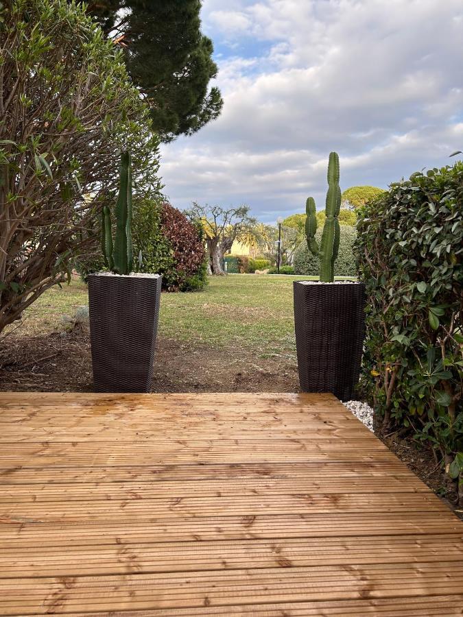2 Pieces Climatise-Wifi / 4 Voyageurs / Boxe Prive / 2 Piscines / 2 Tennis / Petanque / Pingpong Антиб Экстерьер фото